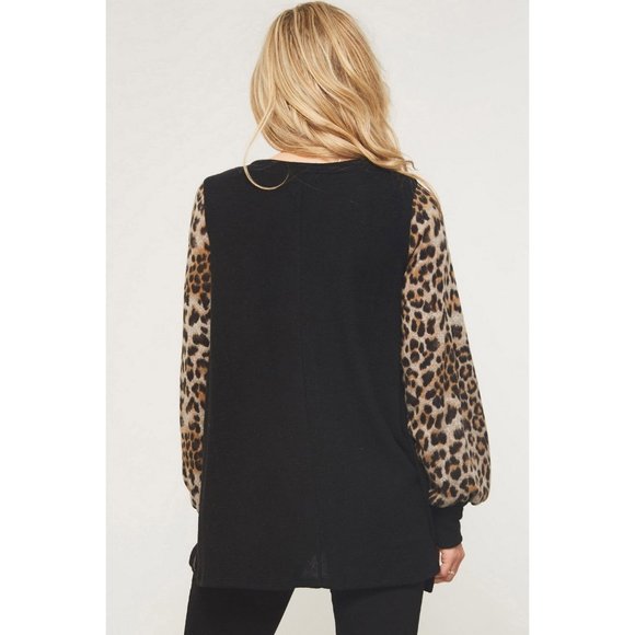 Promesa Leopard Sleeve Tunic - Picture 3 of 4